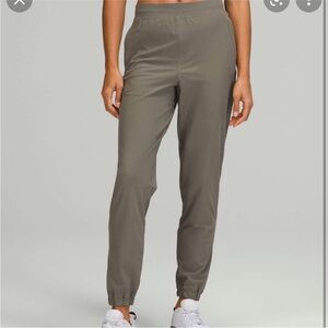 Lululemon Adapted State Jogger Rover 16